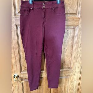 Maurice’s High Rise Jegging